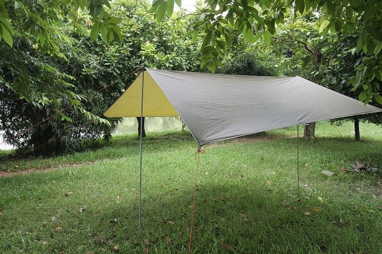 How to Make a Tarp Shelter Without Trees 2 What Kind of Tarp do You Need?